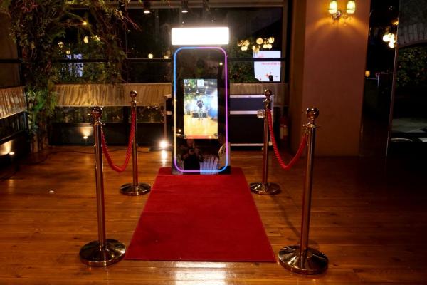 Happy Event Booth - Εταιρικά Events Happy Event Booth - Εταιρικά Events