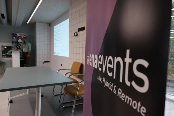 Εταιρικά Events - #enahub