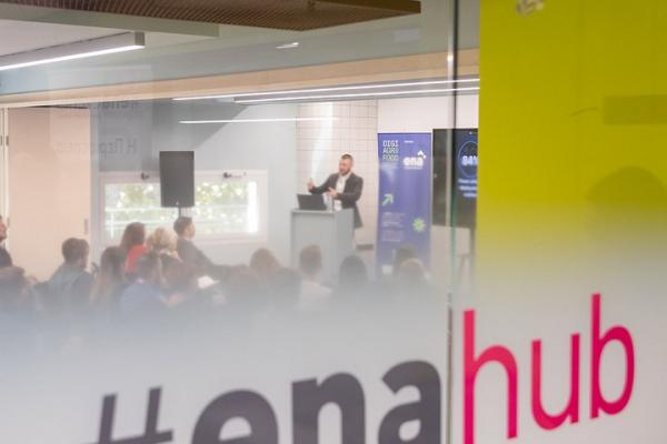Εταιρικά Events - #enahub